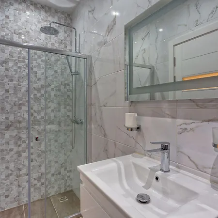 Gorgeous 1br Steps To The Promenade Διαμέρισμα